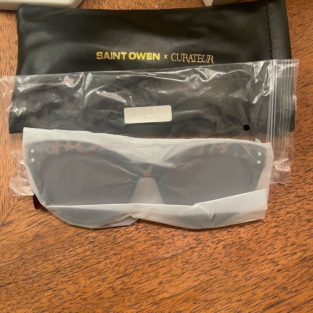 Nwt Saint Owen X Curateur Tortoise Shell Sunglasses — image 3 of 4